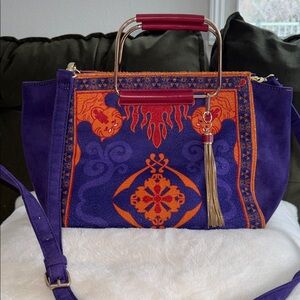 DESTINATION DISNEY MAGIC CARPET PURSE
